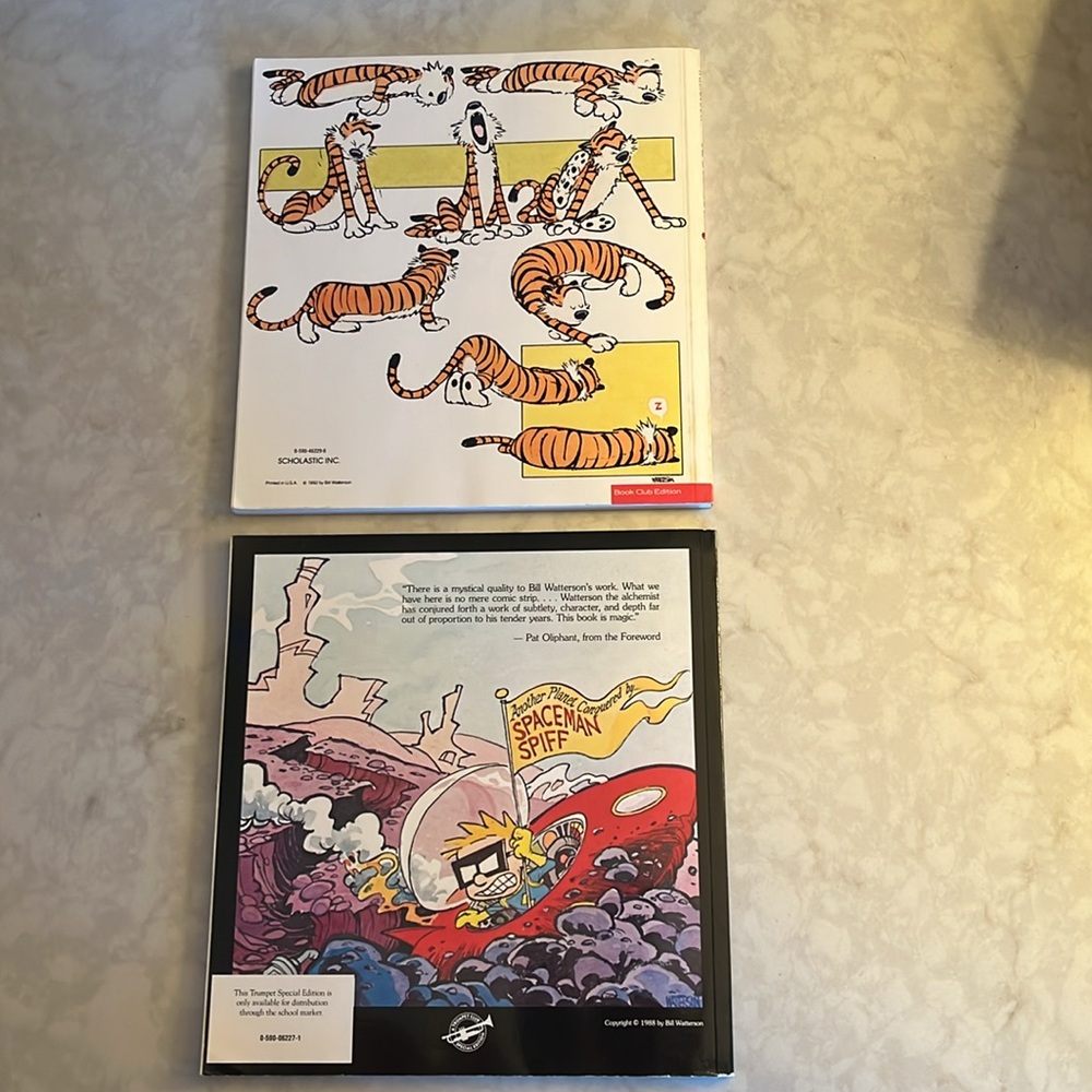 Calvin Hobbes books. Two Vintage 80’s and 90’s soft cover by Bill Watte… - Picture 2 of 4